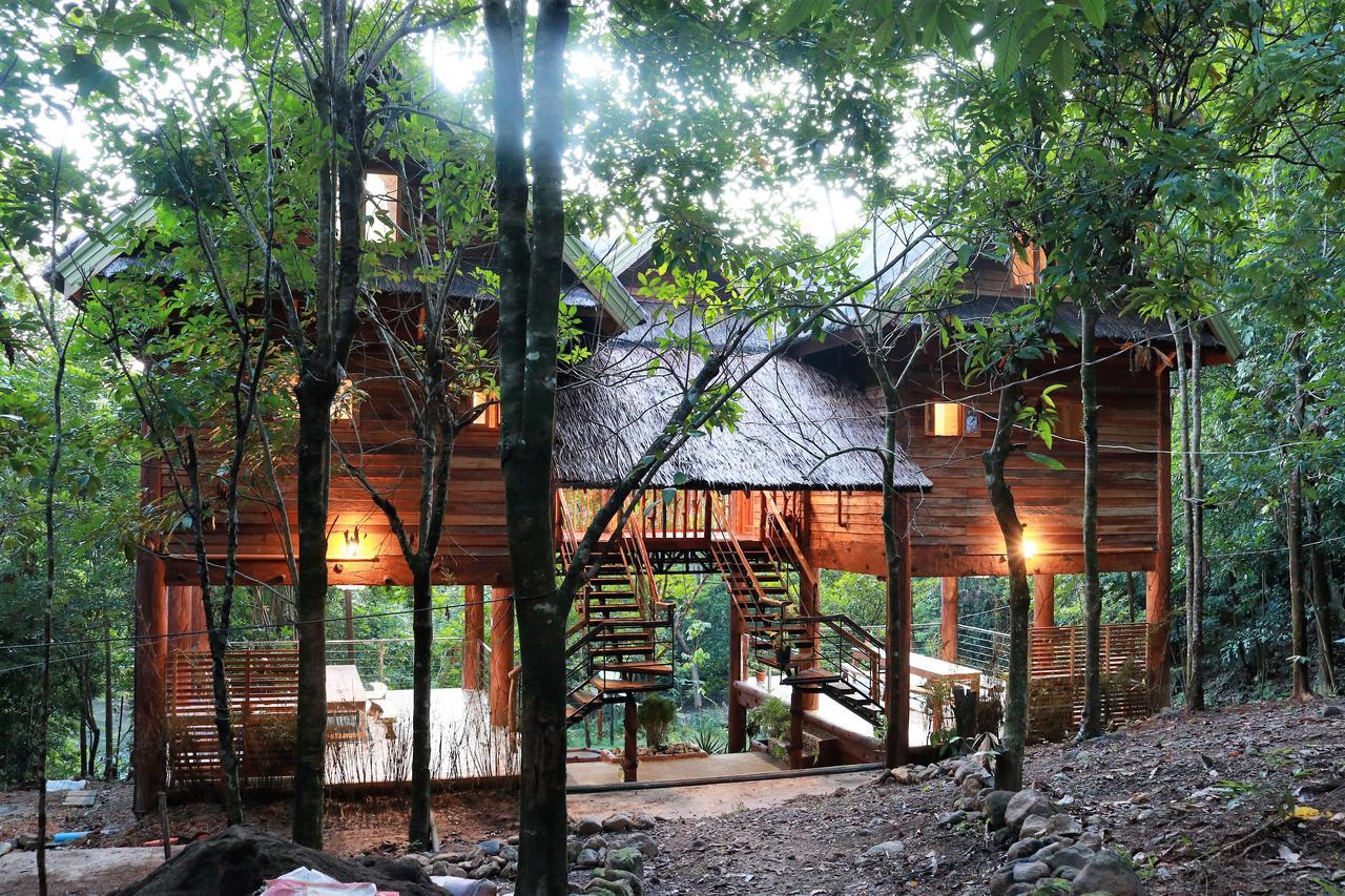 El Cielo Riverfront Villas Pandan Екстериор снимка
